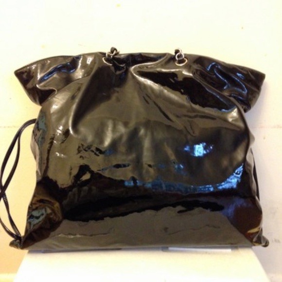 WOW POSHMARK - AUTHENTIC CHANEL SUPERMODEL EXTRA LARGE Leather Cabas Bag Tote - Picture 7 of 13